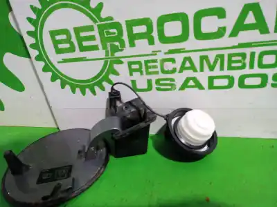 Second-hand car spare part outer fuel cap for opel corsa e expression oem iam references 13427916  
