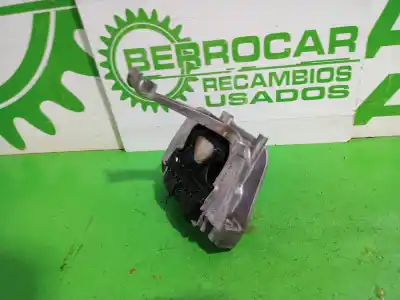 Автозапчасти б/у правая опора двигателя за volkswagen t-roc (d11) basis ссылки oem iam 5wa199262h  