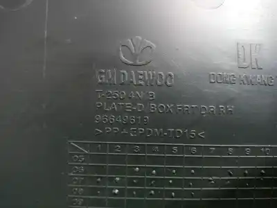 Second-hand car spare part right front door trim for chevrolet aveo ls oem iam references 96649619  