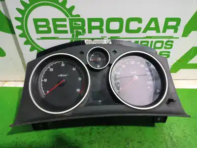 Peça sobressalente para automóvel em segunda mão quadrante por opel zafira b 1.9 cdti referências oem iam 13267544