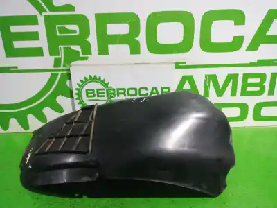 Peça sobressalente para automóvel em segunda mão cave de roda traseira direita por opel zafira b 1.9 cdti referências oem iam 13129638