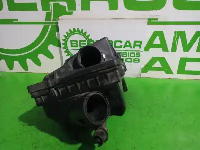 Peça sobressalente para automóvel em segunda mão suporte do filtro de ar por opel zafira b 1.9 cdti referências oem iam 4613885936