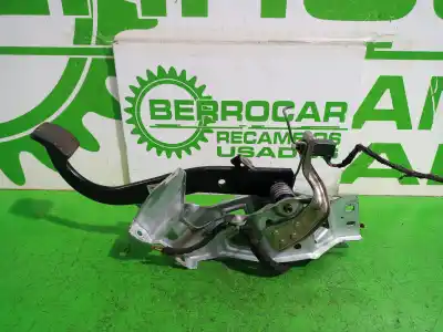 Second-hand car spare part CLUTCH PEDAL for OPEL ZAFIRA B 1.9 CDTI OEM IAM references 13192503  