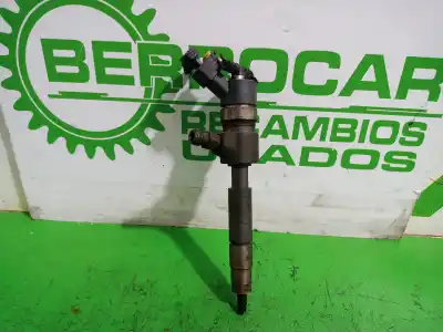 Second-hand car spare part INJECTOR for OPEL ZAFIRA B 1.9 CDTI OEM IAM references 5821522  
