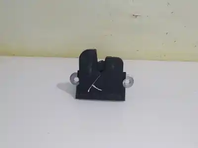 Pezzo di ricambio per auto di seconda mano BAULE / SERRATURA DEL CANCELLO per VOLKSWAGEN POLO (6C1)  Riferimenti OEM IAM 6R0827505F  