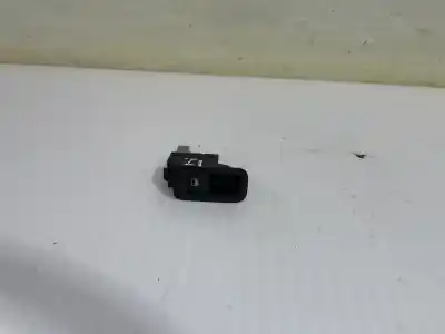 İkinci el araba yedek parçası ARKA SOL CAM KONTROLÜ için VOLKSWAGEN POLO (6C1) 1.4 Advance BMT OEM IAM referansları 6R0867255H  