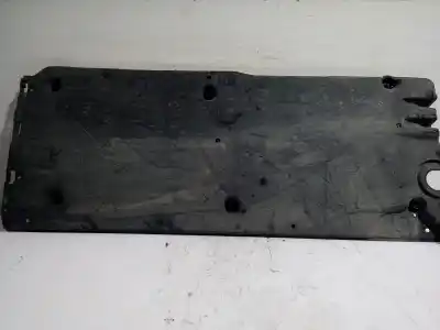 Pezzo di ricambio per auto di seconda mano COPERTURA SKID per SEAT IBIZA (KJ1) Reference Riferimenti OEM IAM 2Q0825201B  