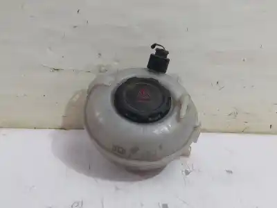 İkinci el araba yedek parçası TESVIK MEVDUATI için VOLKSWAGEN GOLF VII LIM. (5G1) Comfortline BlueMotion OEM IAM referansları 5Q0121407  