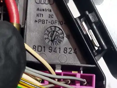 Second-hand car spare part fuse box unit for seat leon (1m1) stella oem iam references 8d1941824  