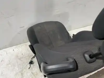 Автозапчастина б/у передне праве сиділо для renault scenic ii grand confort dynamique посилання на oem iam 7701055366  
