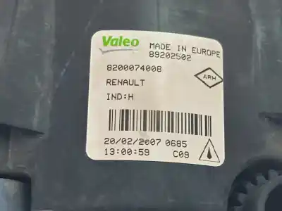 Автозапчасти б/у левая противотуманная фара за renault scenic ii grand confort dynamique ссылки oem iam 89202502  