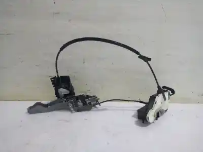 Second-hand car spare part left front door lock for peugeot 207 sw confort oem iam references 9135v9