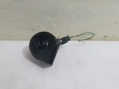 Second-hand car spare part horn for peugeot 207 sw confort oem iam references a046522