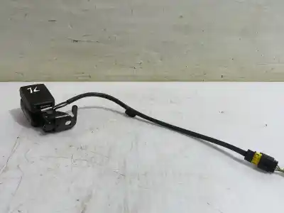 Автозапчасти б/у центральный задний крюк для ремня за peugeot 207 sw confort ссылки oem iam 8974ta  