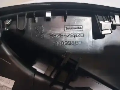 Автозапчасти б/у аэрационная решетка за peugeot 207 sw confort ссылки oem iam 96724726zd  