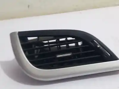 Second-hand car spare part air ventilation grille for peugeot 207 sw confort oem iam references 96724794zd