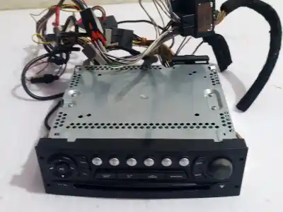 Second-hand car spare part audio system / radio cd for peugeot 207 sw confort oem iam references a2c53257135