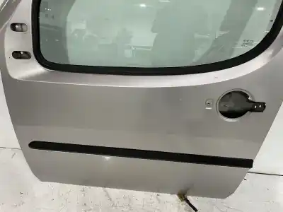Автозапчасти б/у левая передняя дверь за fiat doblo (119) 1.9 d active (05.2004->) ссылки oem iam 51847706  