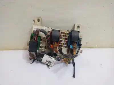 Peça sobressalente para automóvel em segunda mão caixa de fusíveis e relés por ford focus lim. (cb4) business referências oem iam 97ra000001