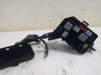 Second-hand car spare part fuse box unit for toyota yaris active oem iam references 826620da70  