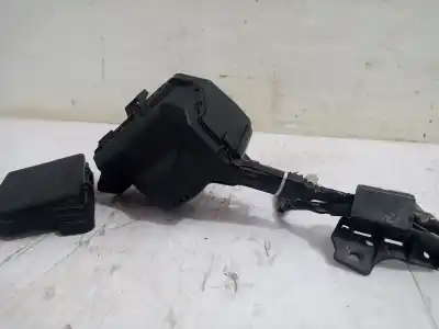 Second-hand car spare part fuse box unit for toyota yaris active oem iam references 826620da70  