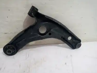 Автозапчасти б/у передний левый нижний рычаг подвески за toyota yaris active ссылки oem iam 90119w0086  