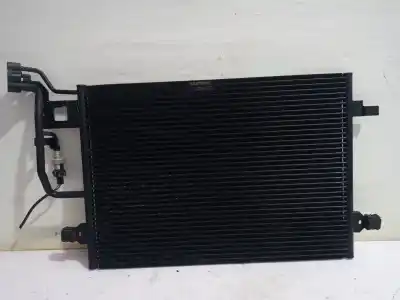 Gebrauchtes Autoersatzteil KONDENSATOR / KÜHLER DER KLIMAANLAGE Kondensator zum VOLKSWAGEN PASSAT BERLINA (3B3) Advance OEM-IAM-Referenzen 3B0260401B  
