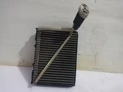 Recambio de automóvil de segunda mano de EVAPORADOR AIRE ACONDICIONADO para VOLKSWAGEN PASSAT BERLINA (3B3) Advance referencias OEM IAM 8D1820103D  