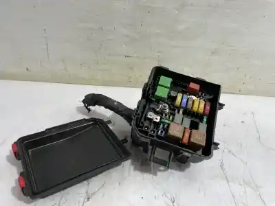 Pezzo di ricambio per auto di seconda mano scatola relè/fusibili per opel corsa d color edition riferimenti oem iam 9824510780