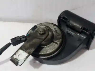 Pezzo di ricambio per auto di seconda mano corno per mazda 3 lim. () center-line riferimenti oem iam e911004095  