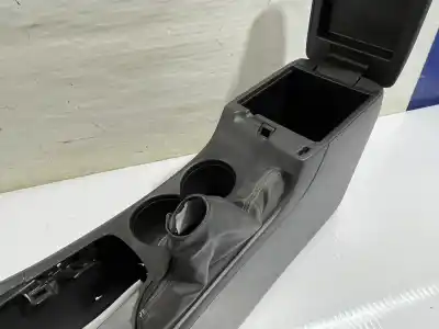 Second-hand car spare part center console for mazda 3 lim. () center-line oem iam references b45b64951 / bhn164951  
