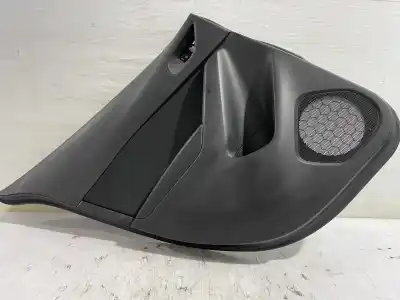 Peça sobressalente para automóvel em segunda mão FORRA / REVESTIMENTO DA PORTA TRASEIRA ESQUERDA por MAZDA 3 LIM. () Center-Line Referências OEM IAM BHN96856Z  