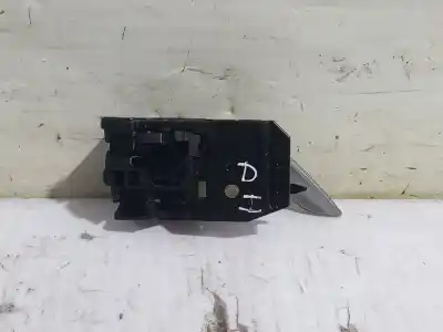 Second-hand car spare part interior left front handle for mazda 3 lim. () center-line oem iam references t8315kd53  