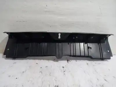 Автозапчасти б/у задние молдинги за mazda 3 lim. () center-line ссылки oem iam bhn968894  