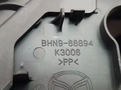 Автозапчасти б/у задние молдинги за mazda 3 lim. () center-line ссылки oem iam bhn968894  