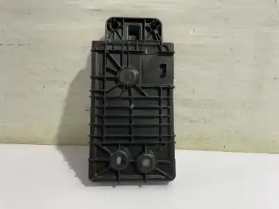 Автозапчастина б/у середній для mazda 3 lim. () center-line посилання на oem iam ke7056041  