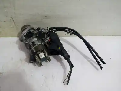 Pezzo di ricambio per auto di seconda mano pompa diniezione per fiat doblo (119) 1.9 d active (05.2004->) riferimenti oem iam r8640a121a  