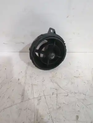 Pezzo di ricambio per auto di seconda mano Griglia Di Aerazione per MINI MINI (R56) One Riferimenti OEM IAM S0481138A  