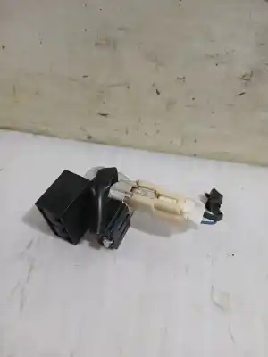 Автозапчастина б/у антенний підсилювач для toyota auris (_e15_) 1.33 dual-vvti (nre150_) посилання на oem iam 9098005357  