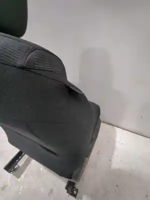 Автозапчасти б/у сиденье правое переднее за toyota auris (_e15_) 1.33 dual-vvti (nre150_) ссылки oem iam 7143002z70b1  