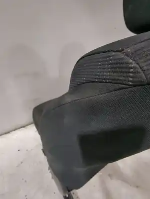 Автозапчасти б/у сиденье правое переднее за toyota auris (_e15_) 1.33 dual-vvti (nre150_) ссылки oem iam 7143002z70b1  