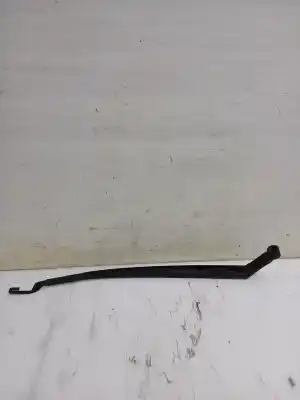 Автозапчастина б/у передній правий річок склоочисника для toyota auris (_e15_) 1.33 dual-vvti (nre150_) посилання на oem iam 8521102181  