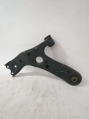 Автозапчасти б/у передний правый нижний рычаг подвески за toyota auris (_e15_) 1.33 dual-vvti (nre150_) ссылки oem iam 4806802130  