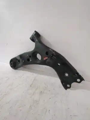 Автозапчастина б/у передній лівий нижний рычаг підвіски для toyota auris (_e15_) 1.33 dual-vvti (nre150_) посилання на oem iam 4806902130  