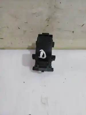 Автозапчастина б/у передній правий віконний вимикач для toyota auris (_e15_) 1.33 dual-vvti (nre150_) посилання на oem iam 848100d030  