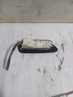 Peça sobressalente para automóvel em segunda mão botão / interruptor elevador vidro dianteiro esquerdo por toyota auris (_e15_) 1.33 dual-vvti (nre150_) referências oem iam 8482002210  