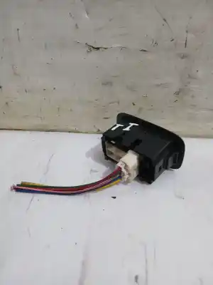 Автозапчастина б/у управління склонами заднє ліво для toyota auris (_e15_) 1.33 dual-vvti (nre150_) посилання на oem iam 848100d030  