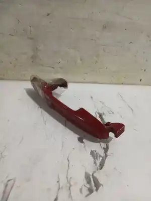 Автозапчастина б/у завнішня ручка задня права для toyota auris (_e15_) 1.33 dual-vvti (nre150_) посилання на oem iam 692110d070  