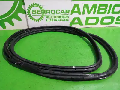 Second-hand car spare part rubber door seal for opel corsa e expression oem iam references 13188928  