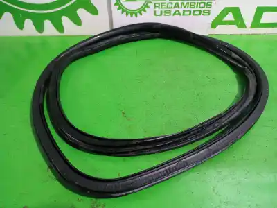Second-hand car spare part rubber door seal for opel corsa e expression oem iam references 13188928  